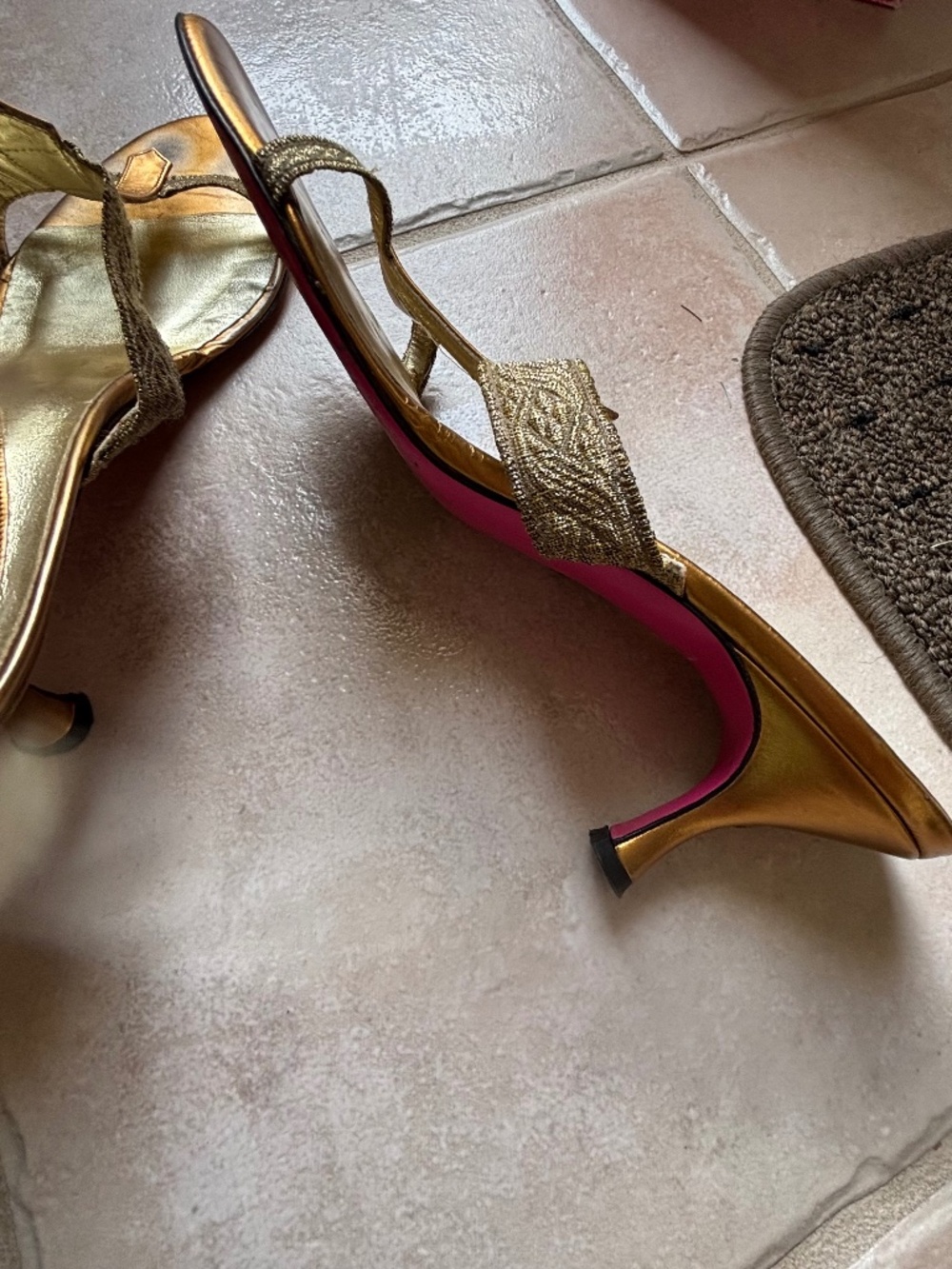 Bronze sandals Debi Rodi - Picture 3 of 6